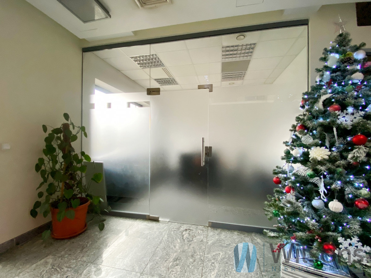 Quiet Office Italy 12,5m2 + parking space