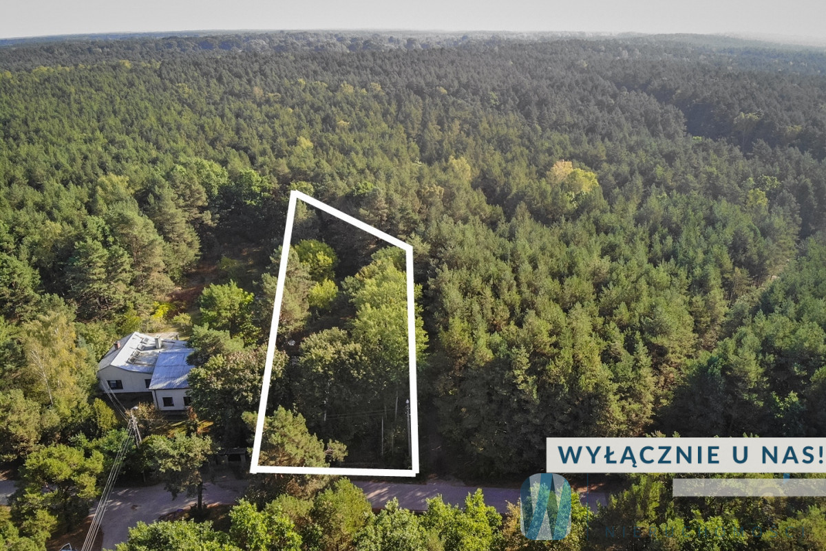 Building plot with WZ in Falenica on the edge of the forest